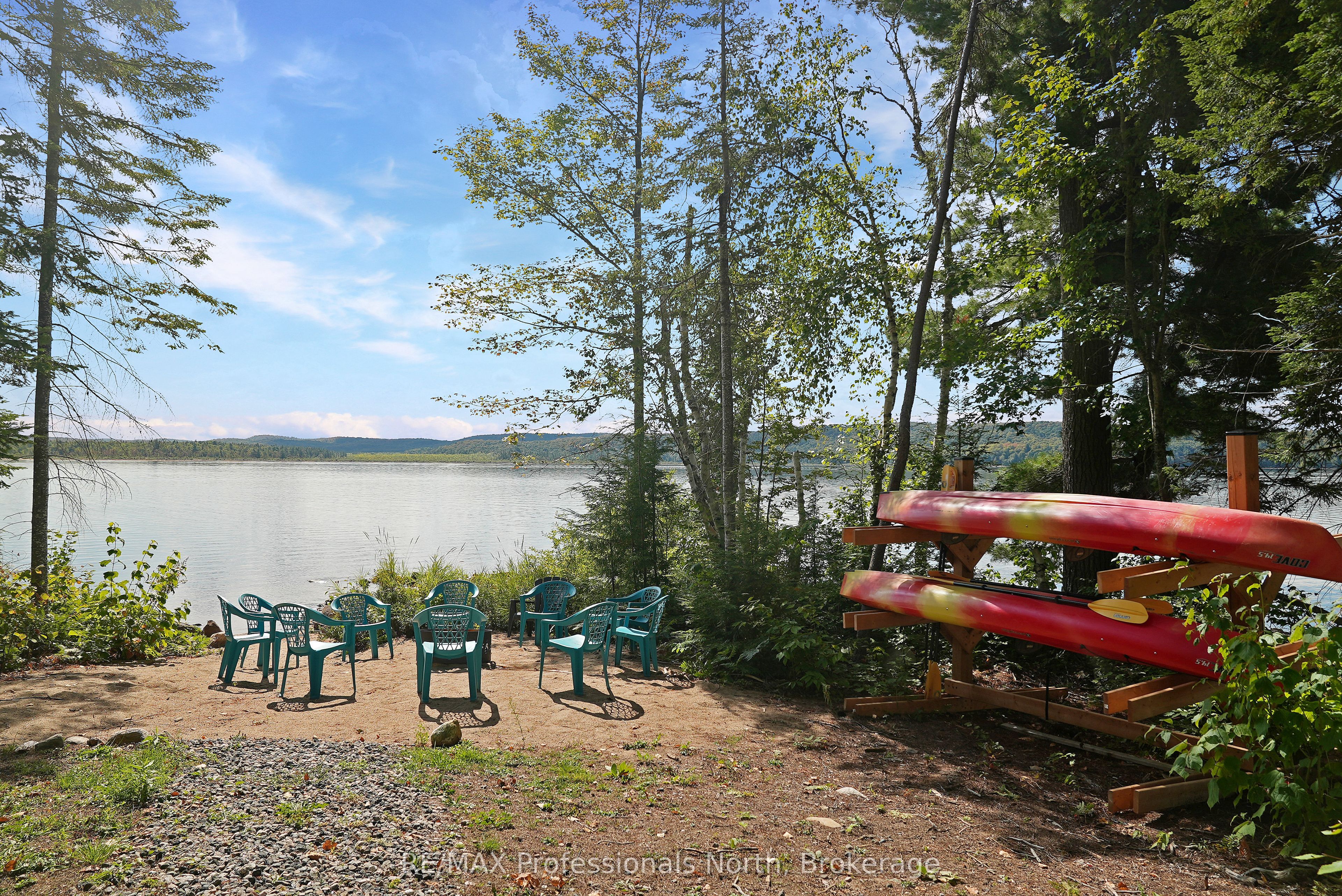 1394 Flatwater Cove Trail Property Photo 43