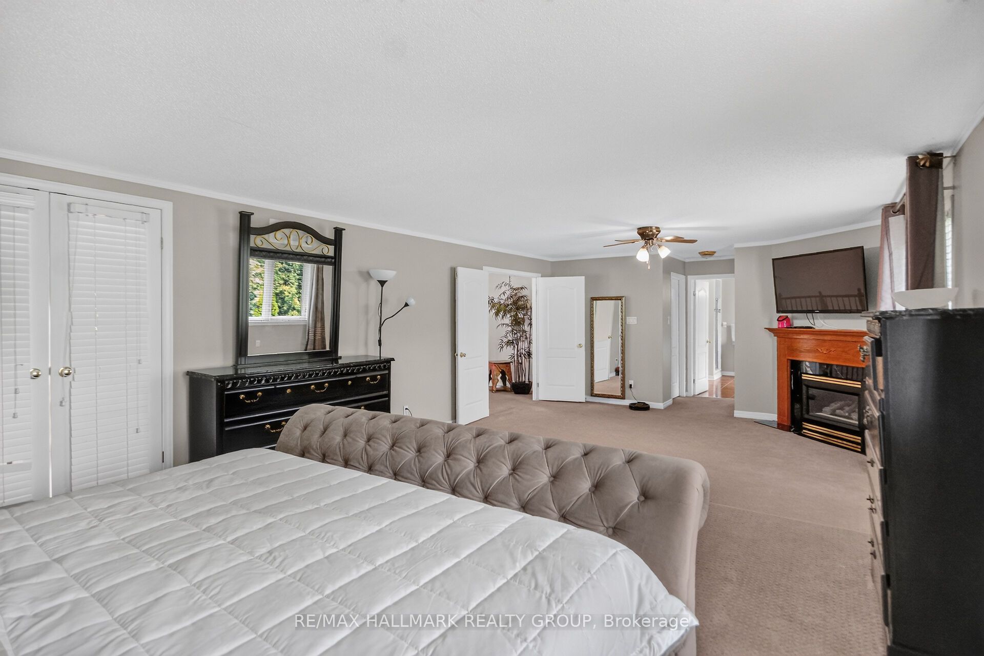 11 Taj Court Property Photo 27