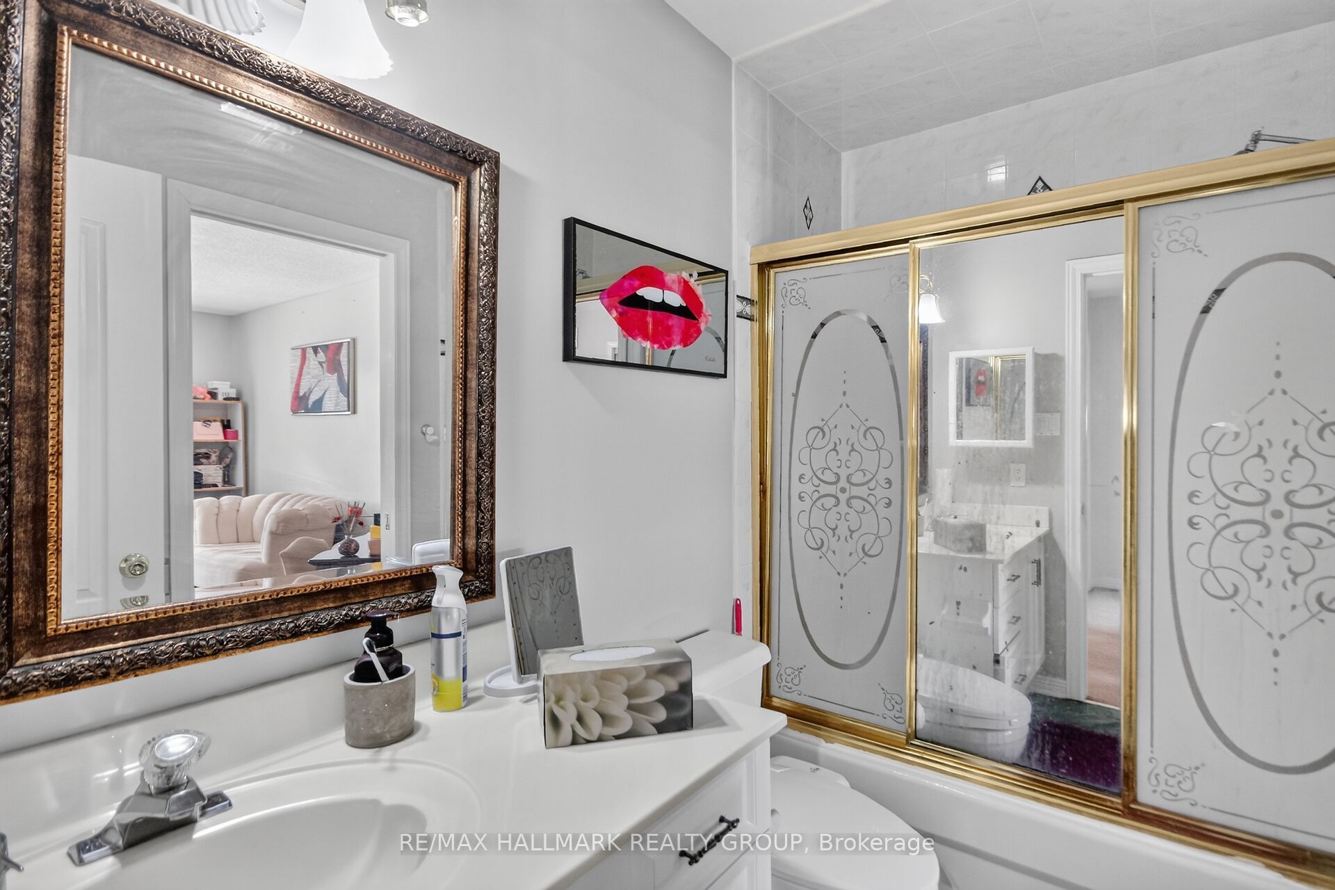 11 Taj Court Property Photo 34