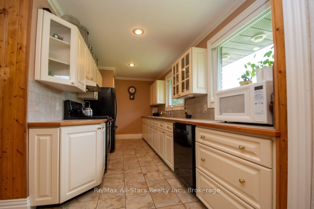 1571 Elm Tree Road Property Photo 13