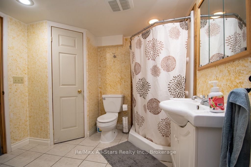 1571 Elm Tree Road Property Photo 28