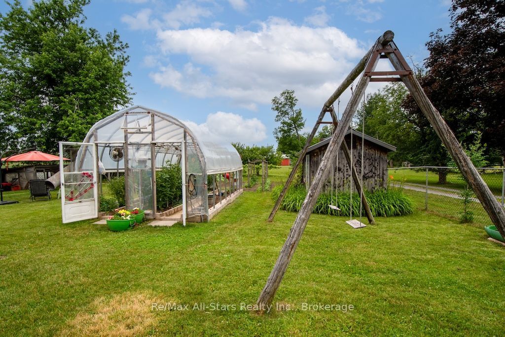 1571 Elm Tree Road Property Photo 34