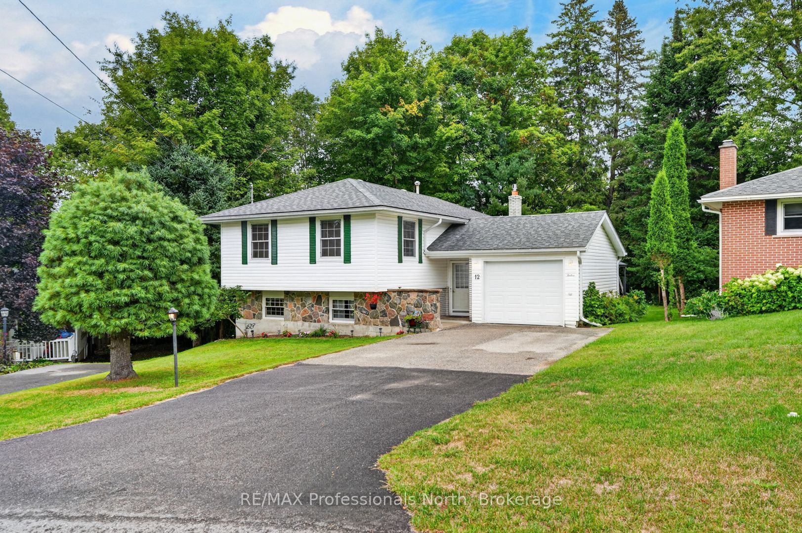 12 Anthony Court Property Photo 1