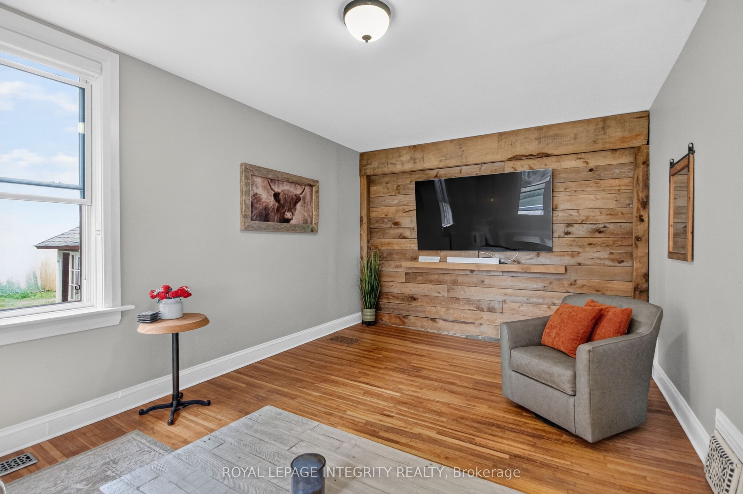3131 River Road Property Photo 6