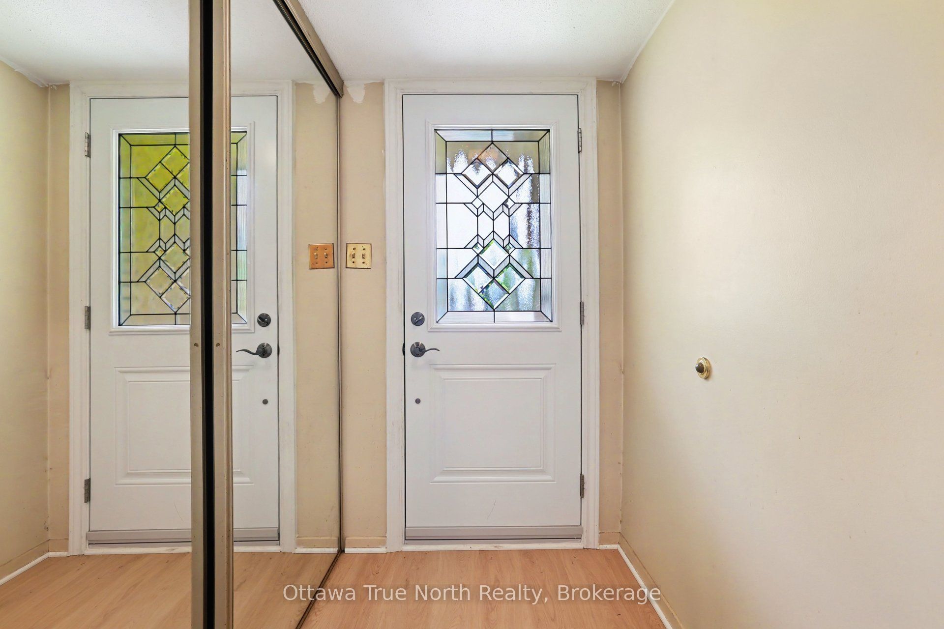 41 Aldgate Crescent Property Photo 3