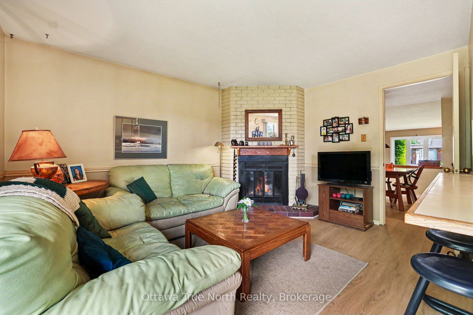 41 Aldgate Crescent Property Photo 9