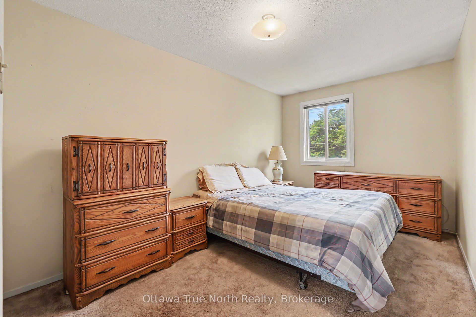 41 Aldgate Crescent Property Photo 22