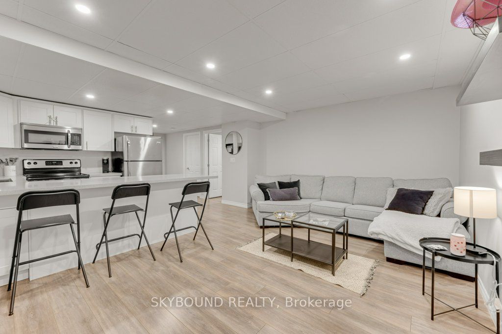365 Valridge Drive Property Photo 37