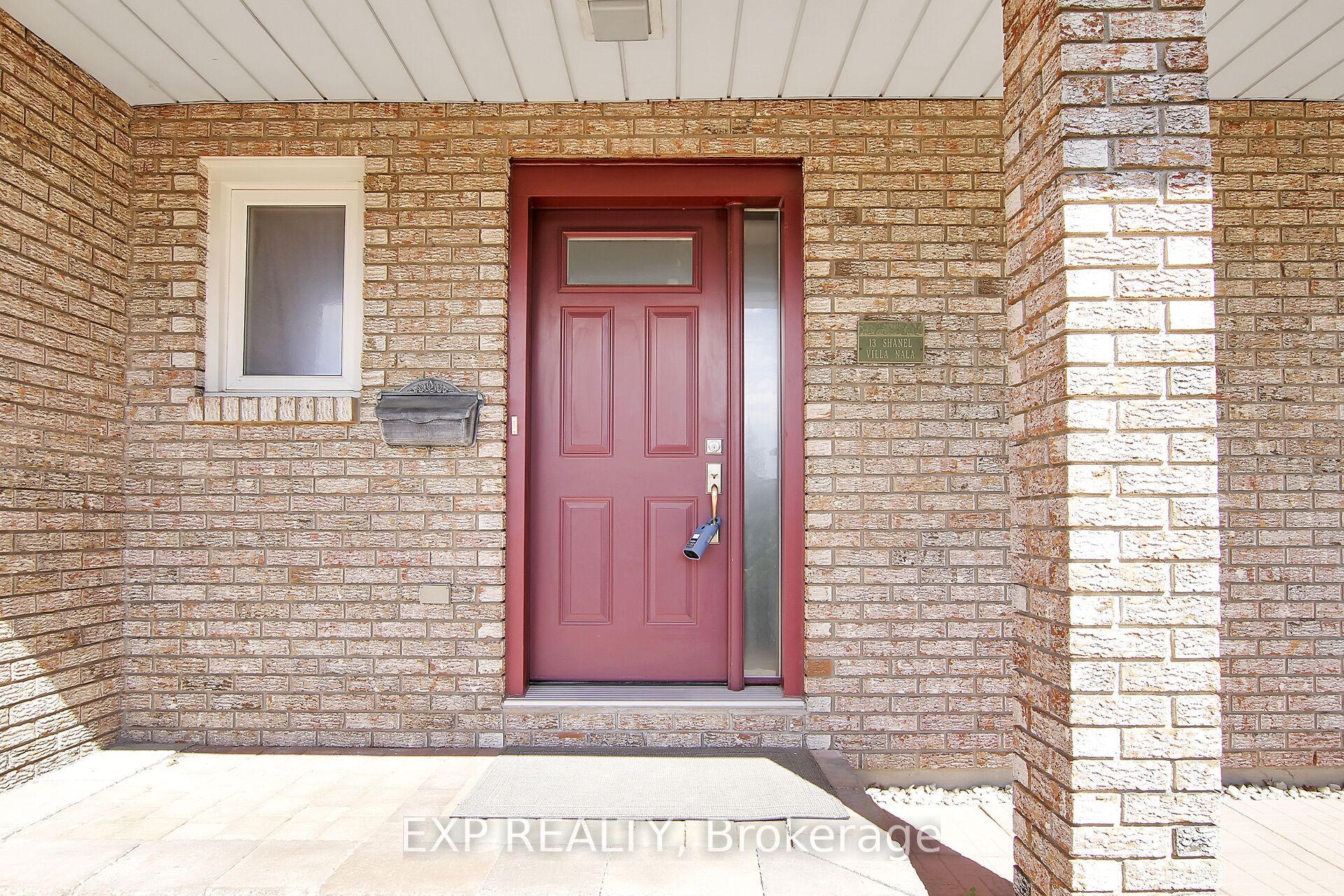 13 Shanel Place Property Photo 5
