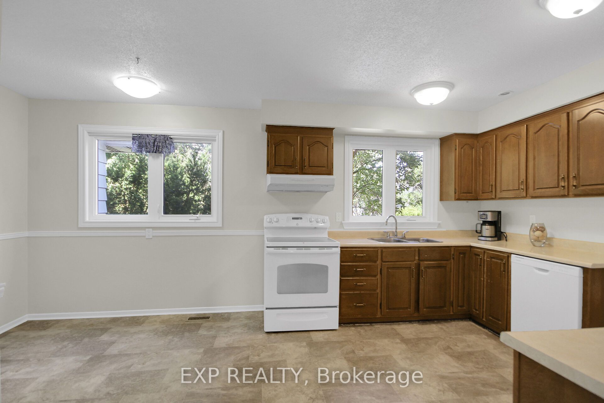 13 Shanel Place Property Photo 18