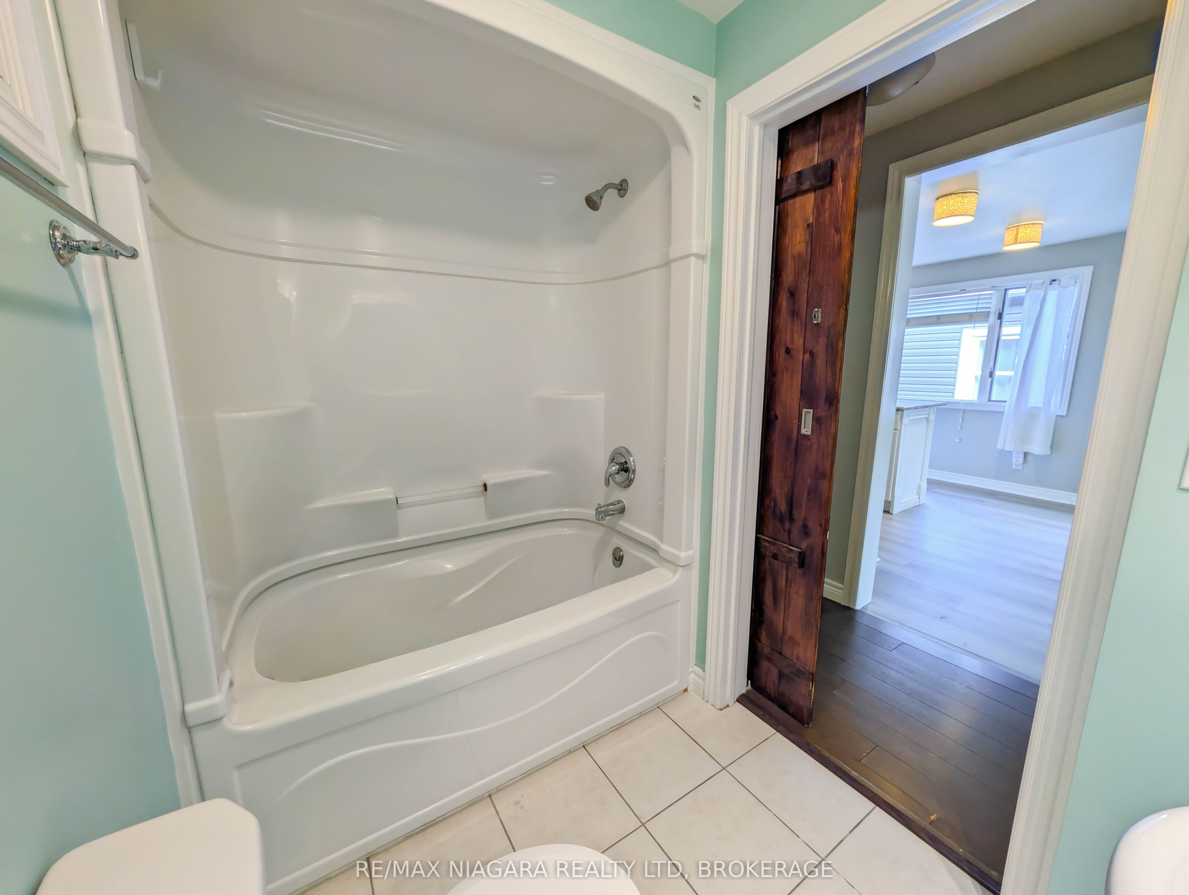 24 Churchill Street Property Photo 26