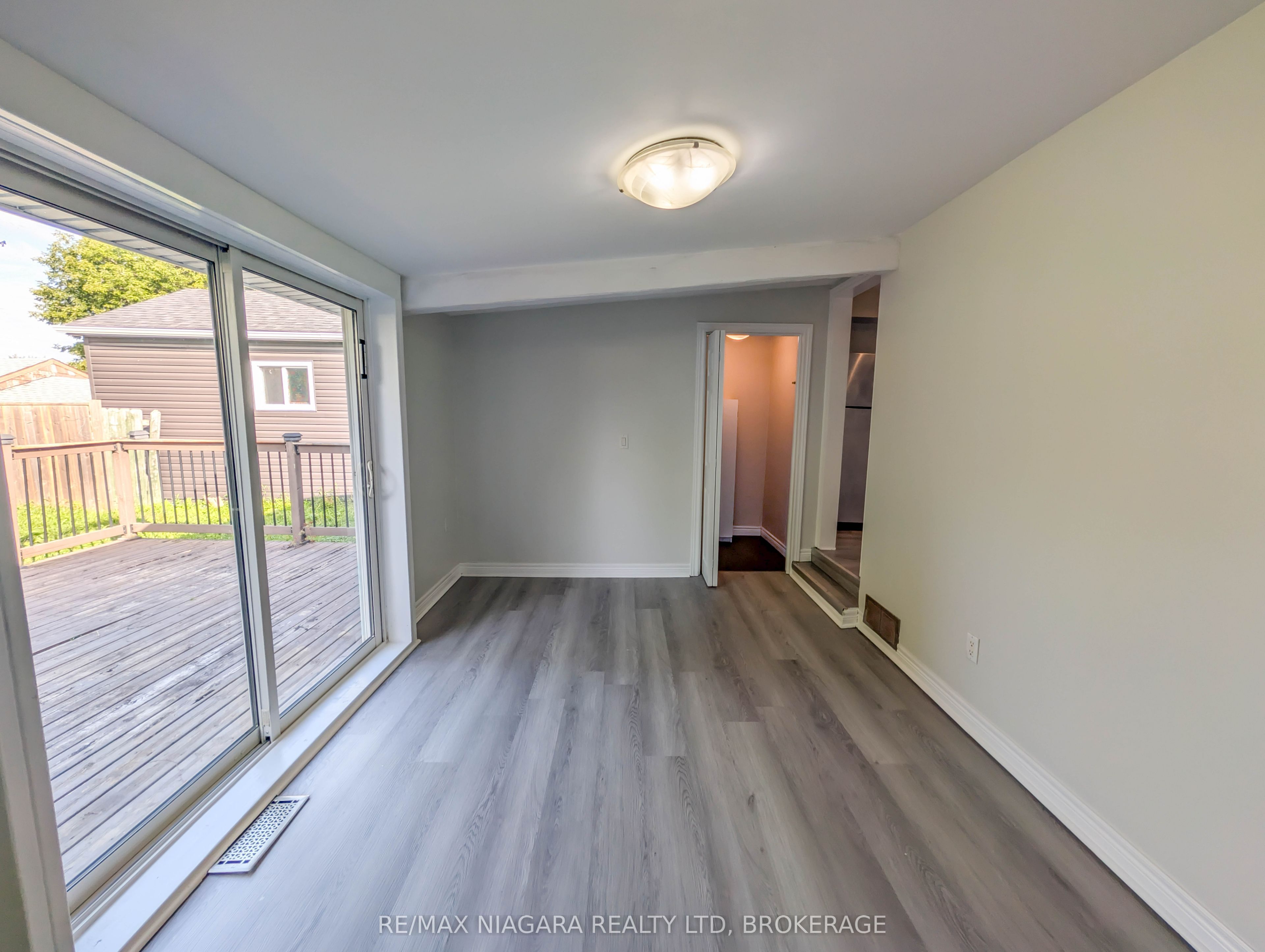 24 Churchill Street Property Photo 29