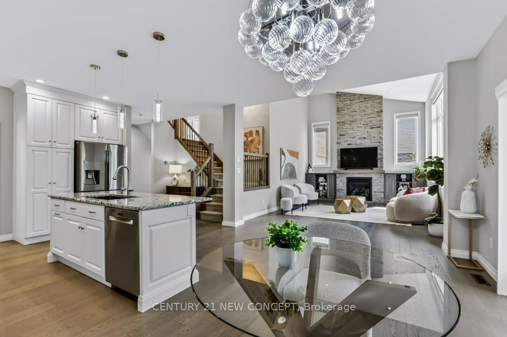 196 Juno Crescent Property Photo 9