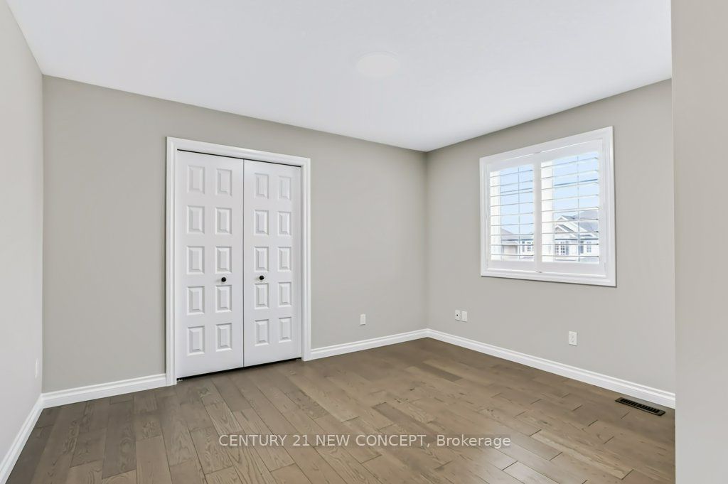 196 Juno Crescent Property Photo 25