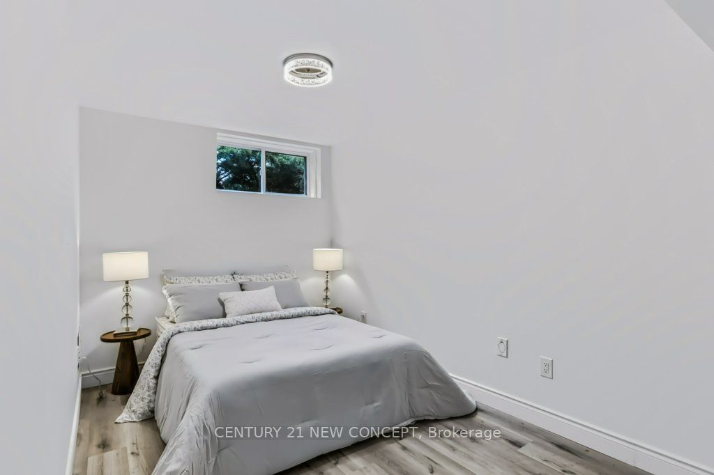 196 Juno Crescent Property Photo 34