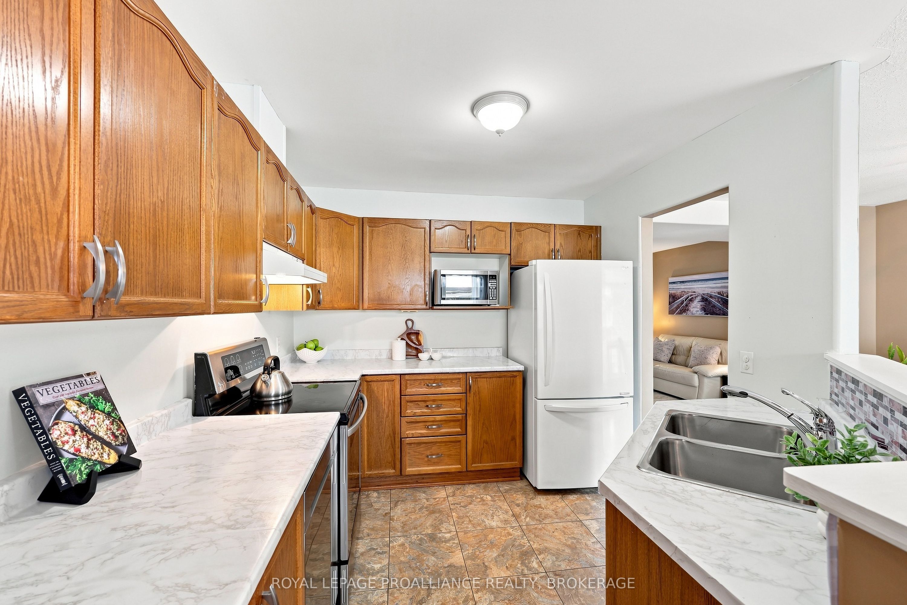 562 Quail Court Property Photo 12