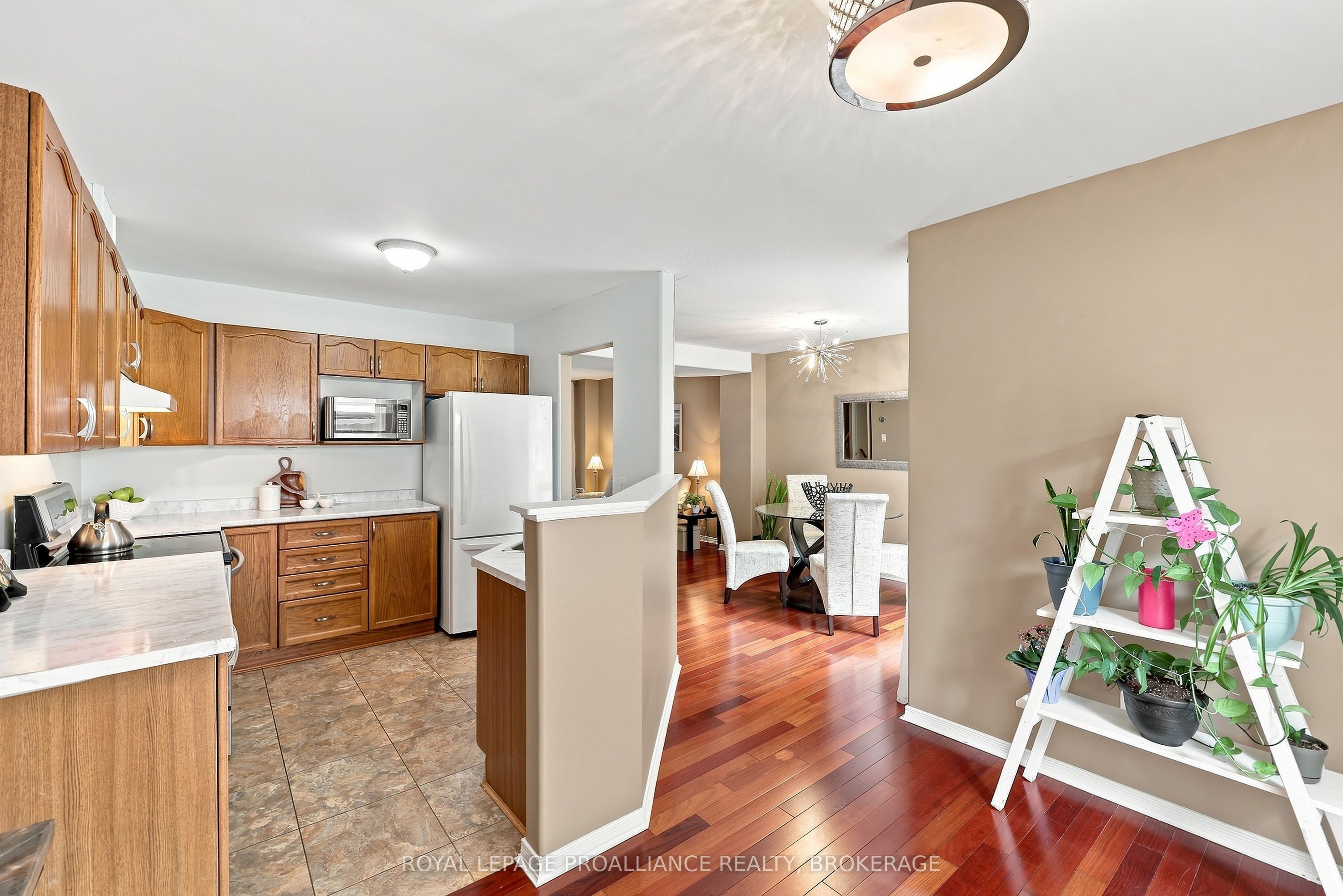 562 Quail Court Property Photo 16