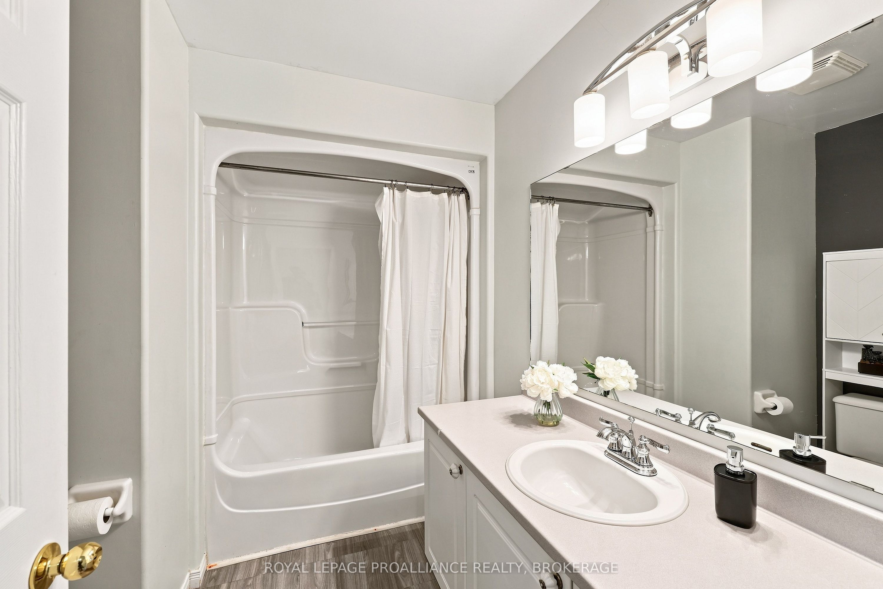 562 Quail Court Property Photo 32