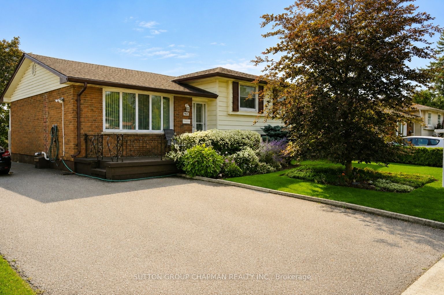 965 Osgoode Drive Property Photo 2