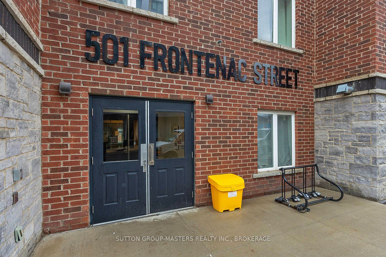 501 Frontenac Street 413 Property Photo 2