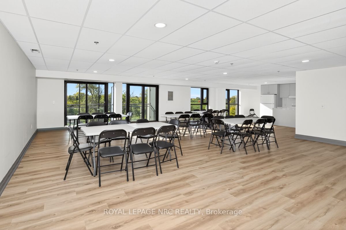 50 Herrick Avenue Up32 Property Photo 10