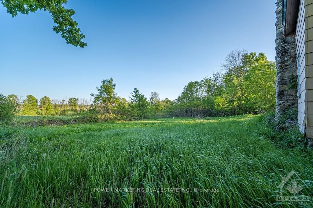 2720 Wylie Road Property Photo 14