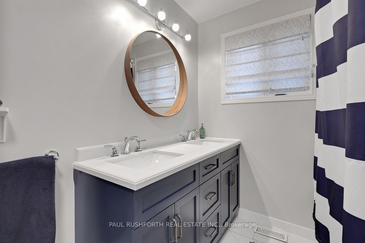 18 Dollard Street Property Photo 16