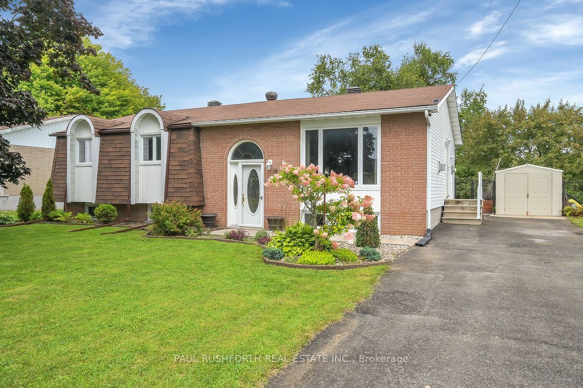 18 Dollard Street Property Photo 32