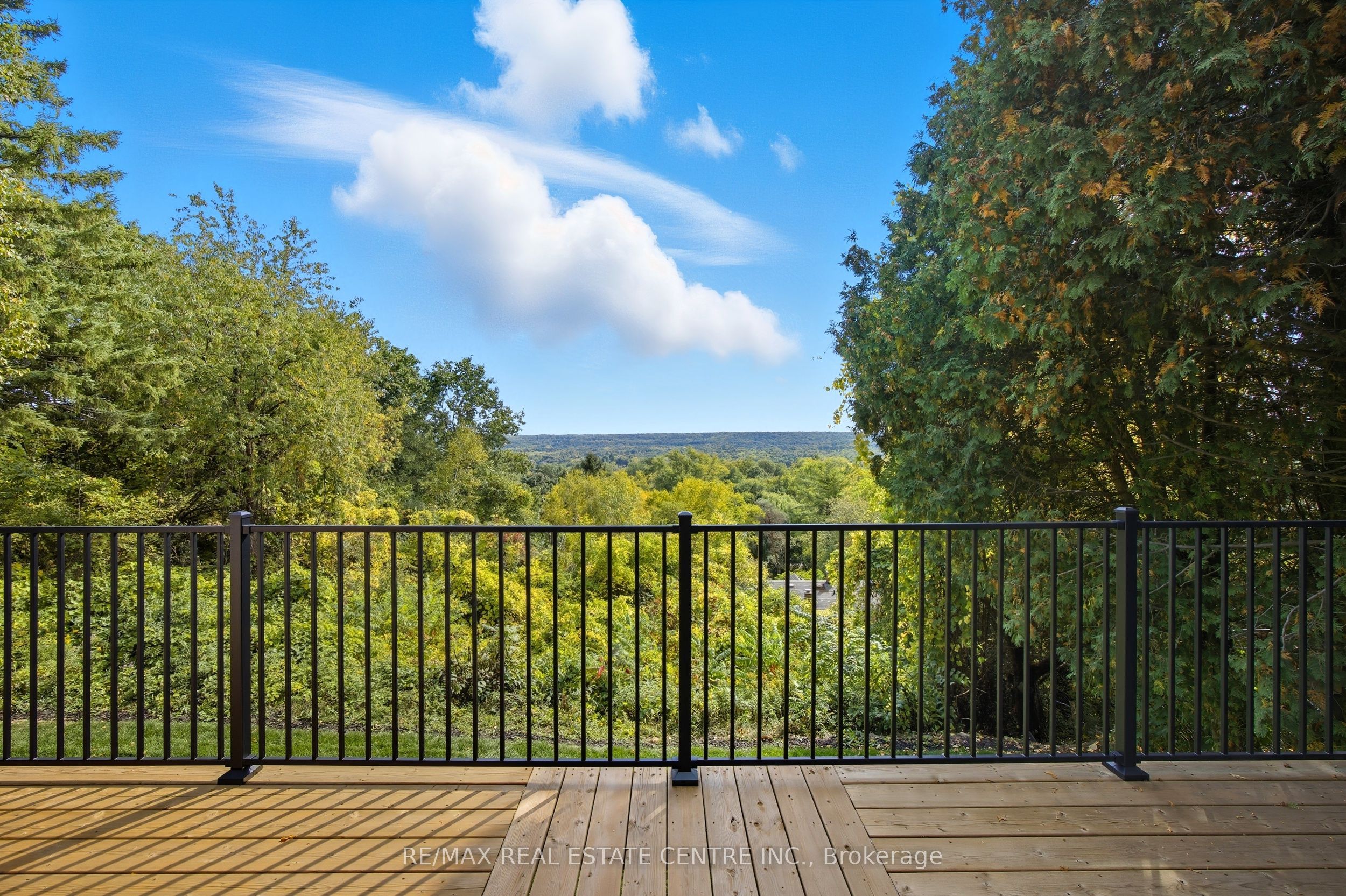 50 Oak Avenue Property Photo 6