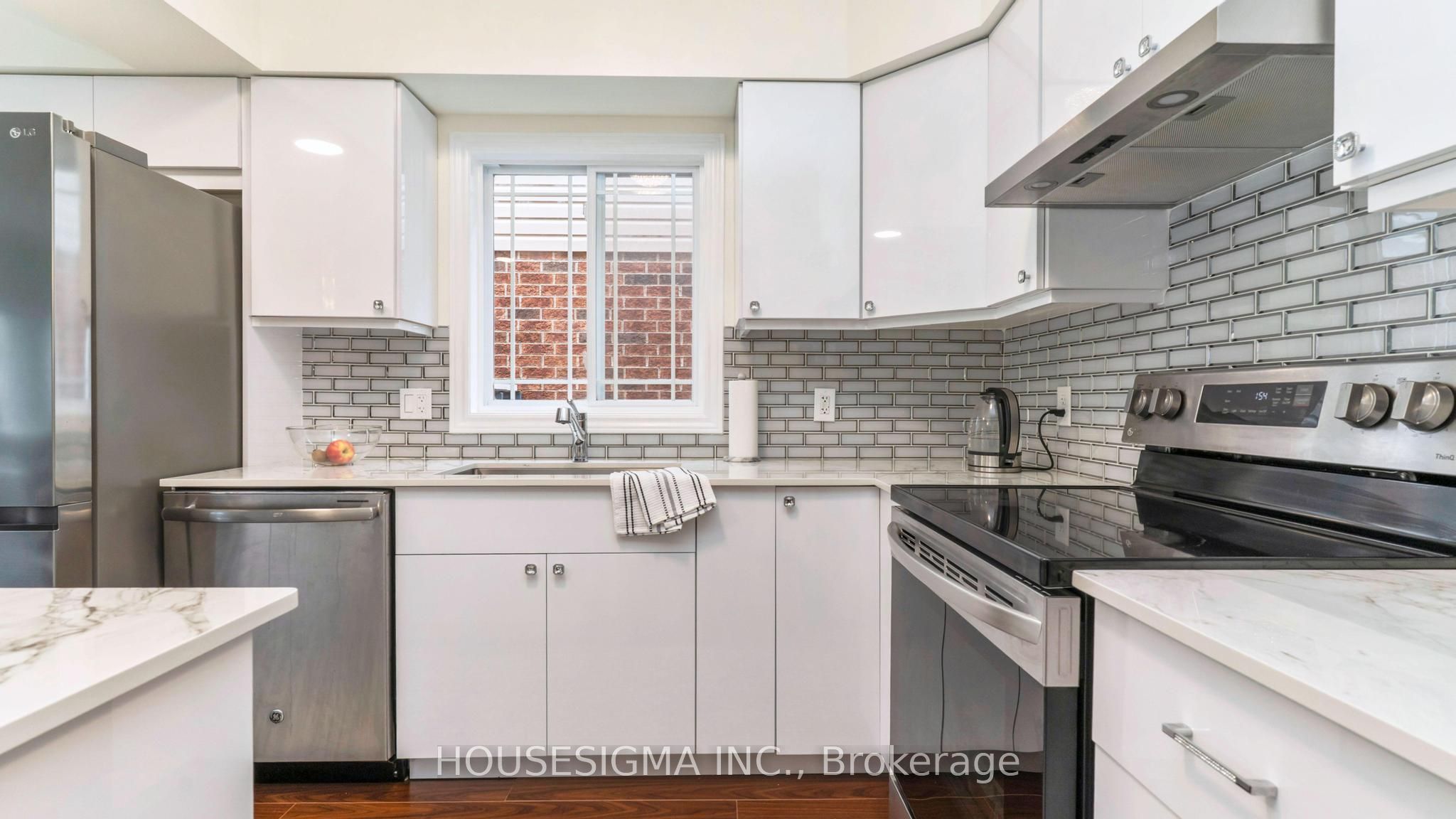 1389 Pleasantview Drive Property Photo 12