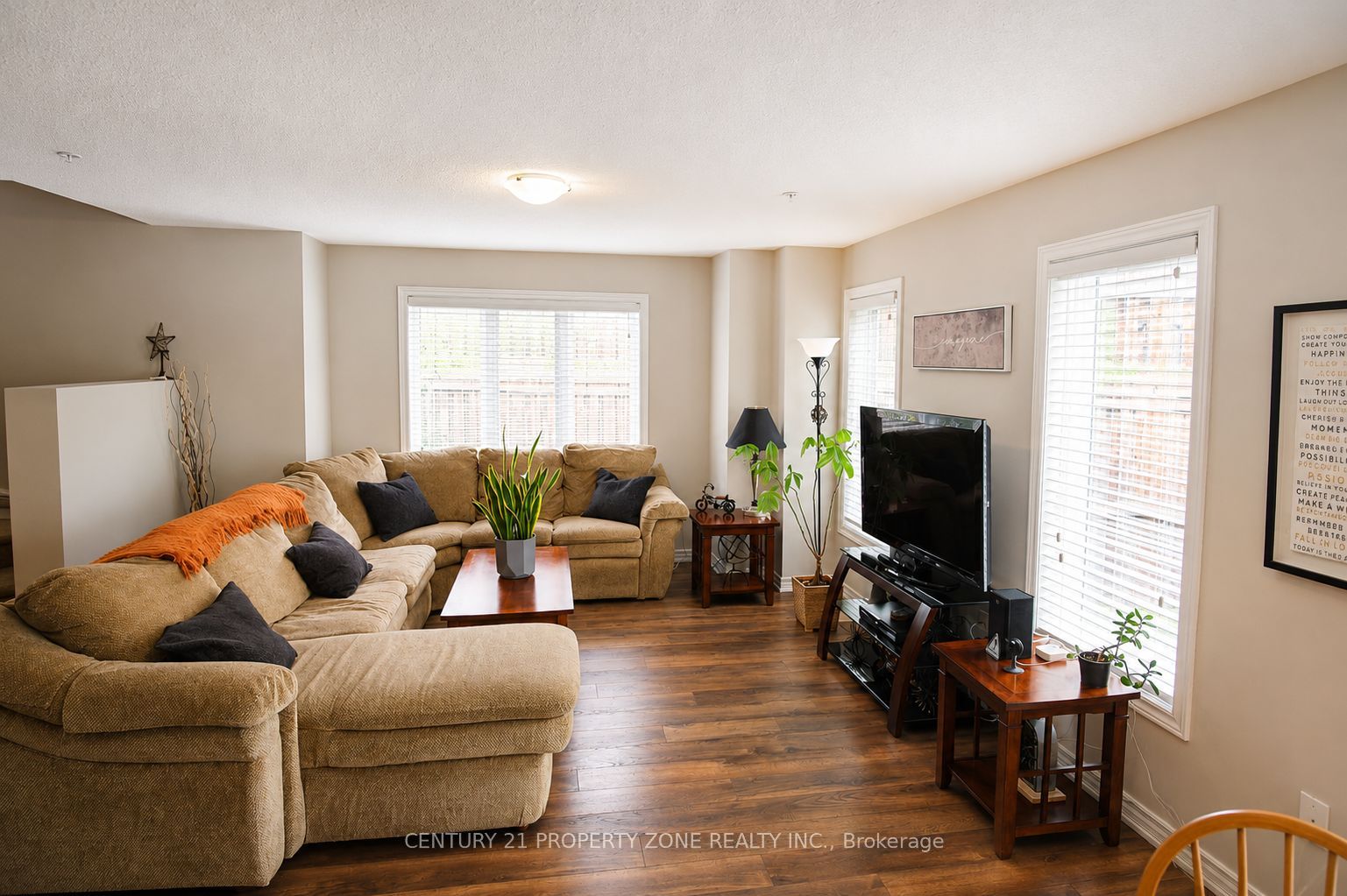 60 Canterbury Drive 12 Property Photo 8