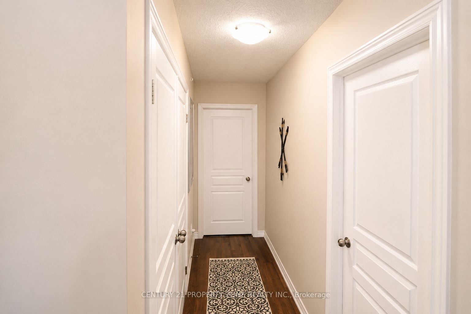 60 Canterbury Drive 12 Property Photo 12