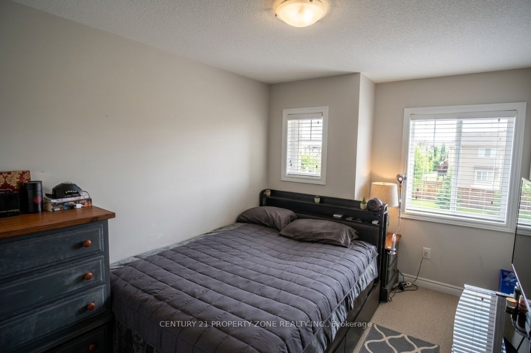60 Canterbury Drive 12 Property Photo 13