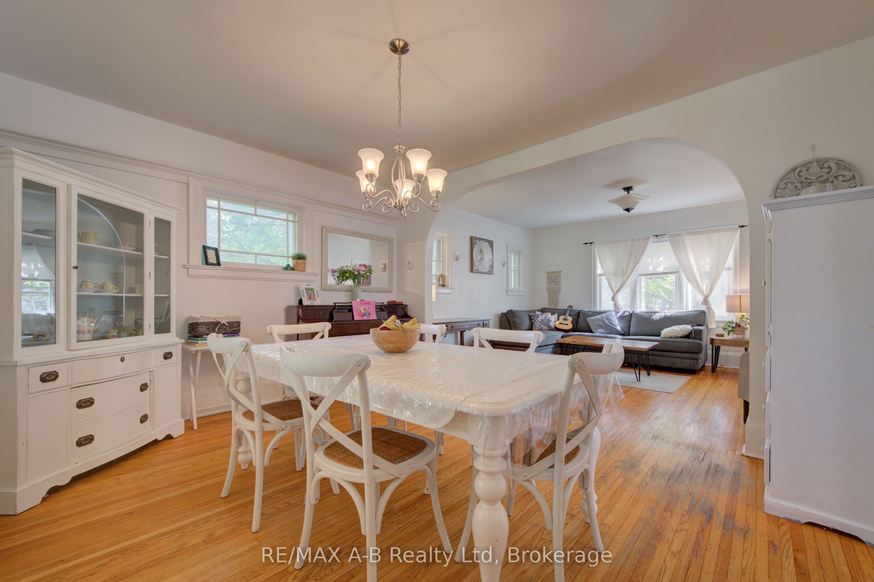 31 John Street Property Photo 16