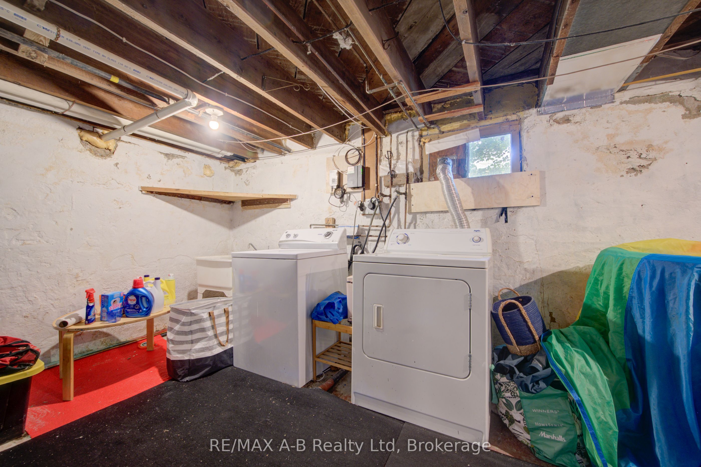 31 John Street Property Photo 30