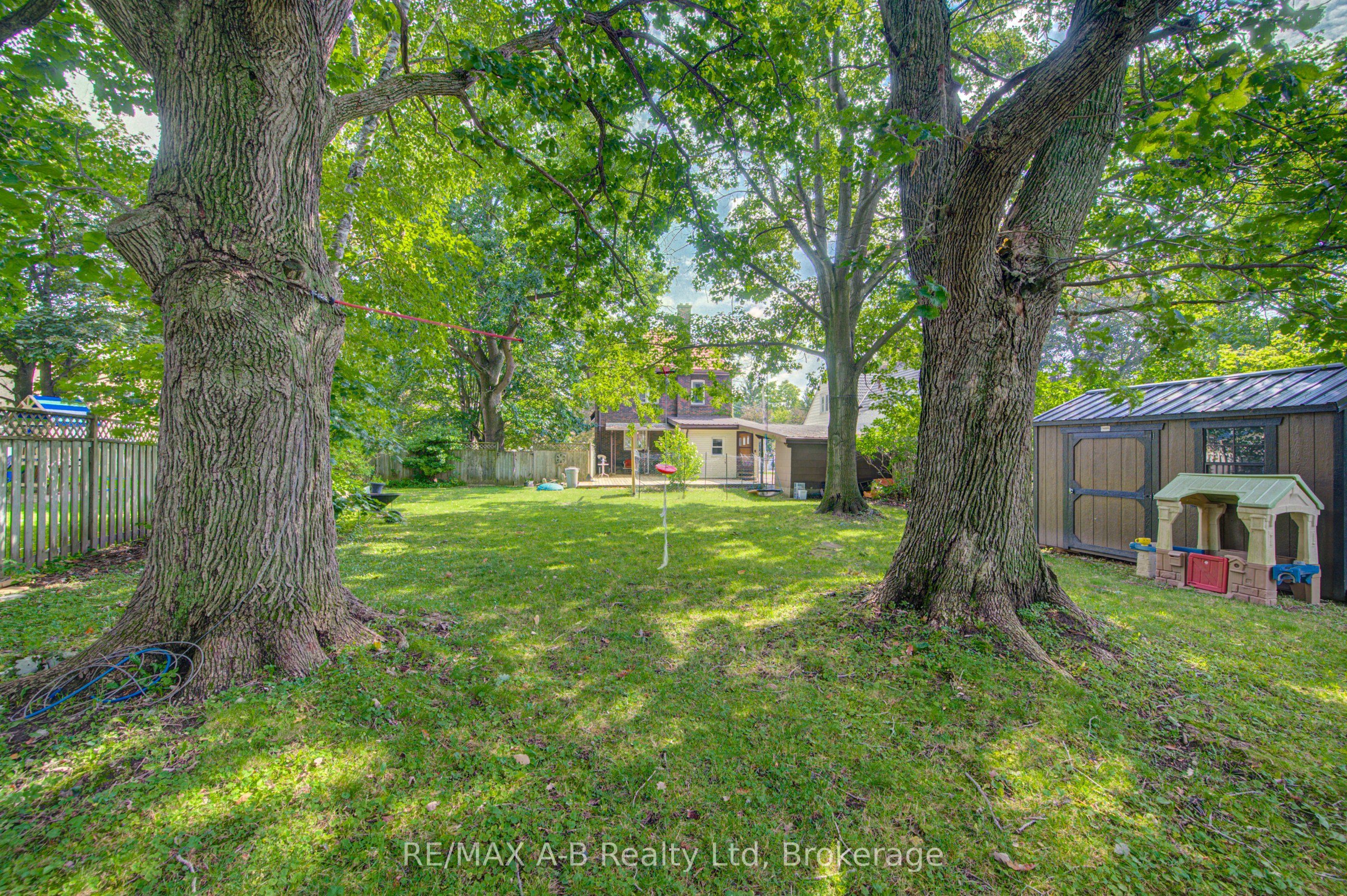 31 John Street Property Photo 37