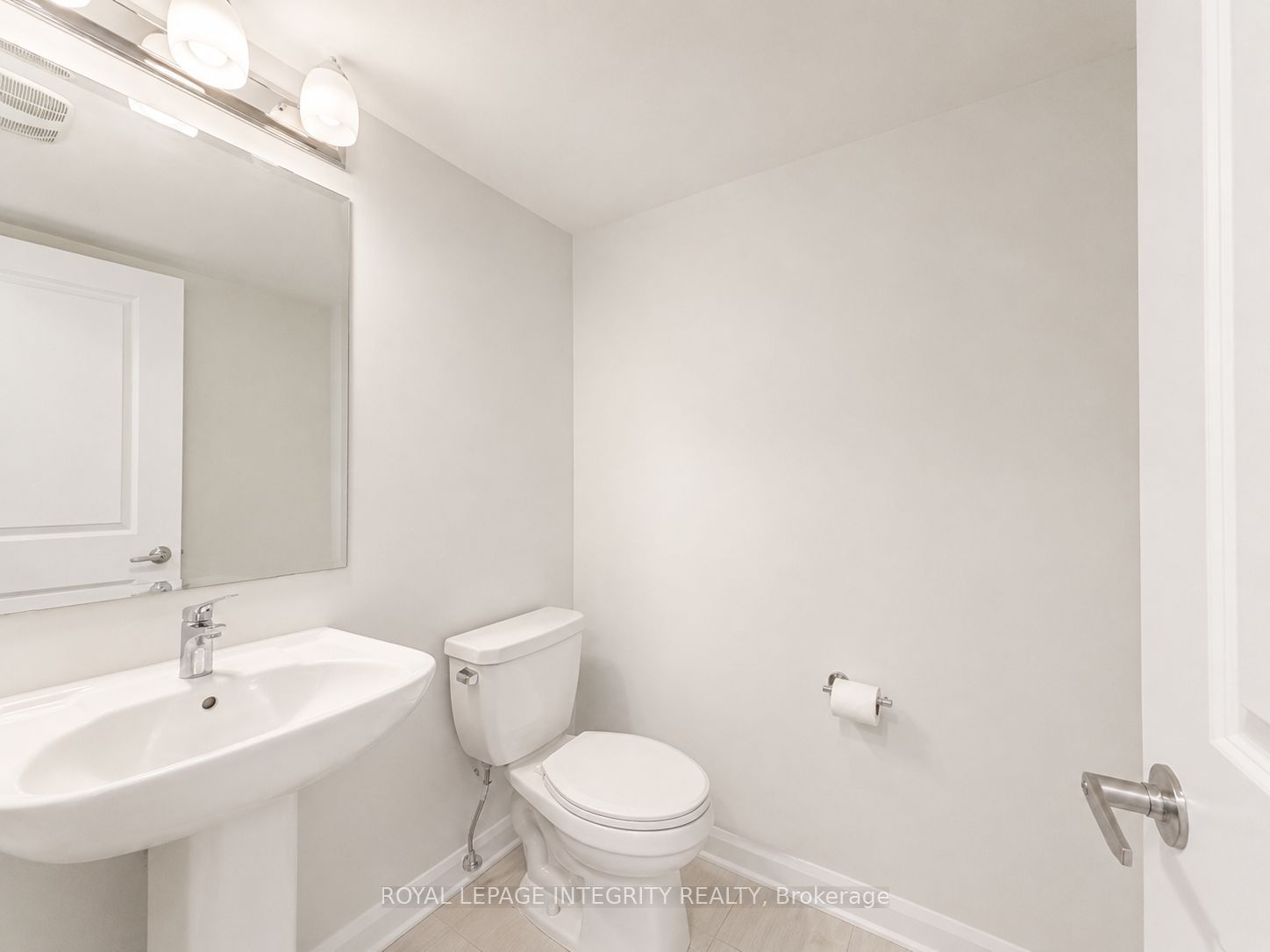 341 Clearpath Private Property Photo 8
