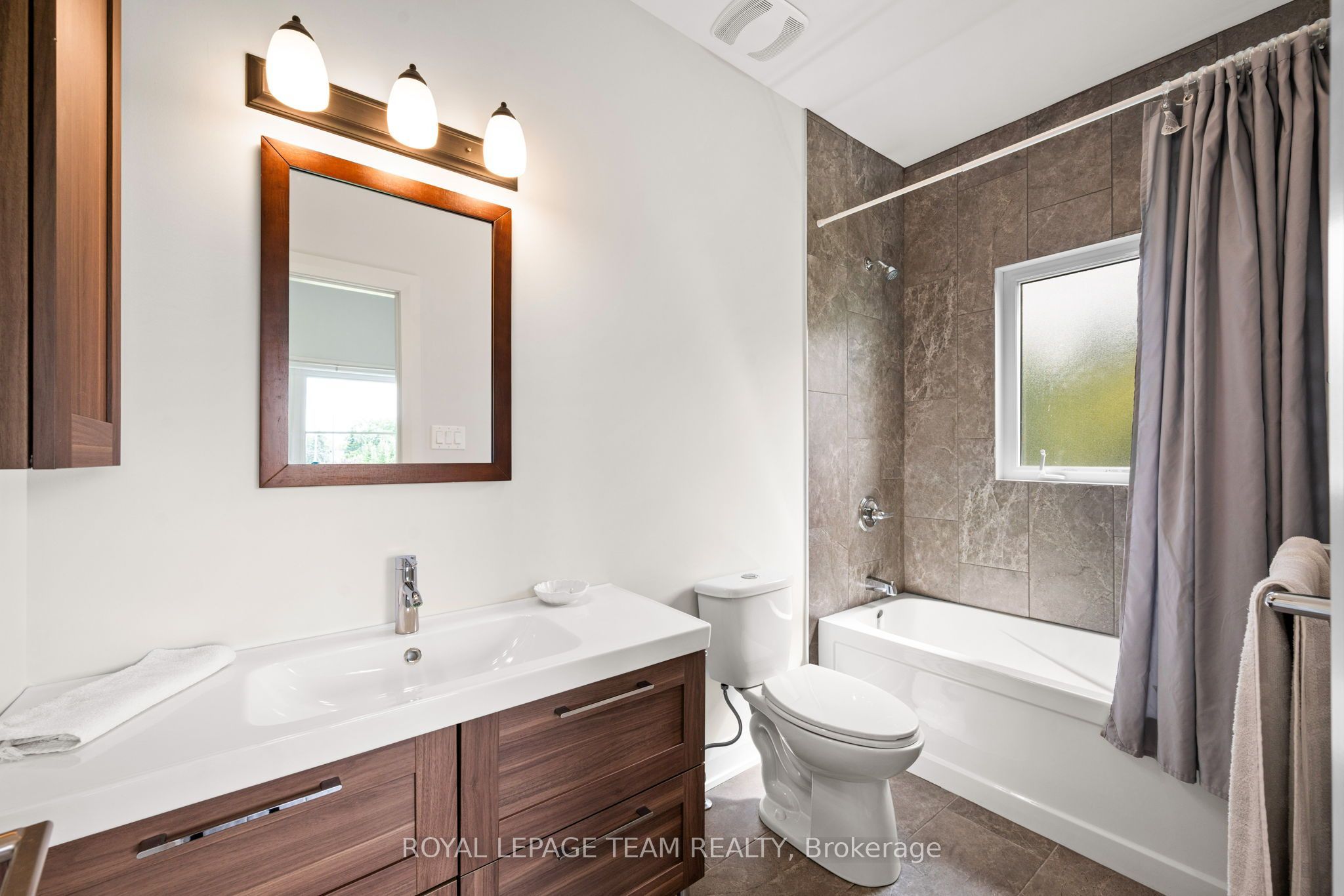 481 Lancaster Lane Property Photo 23