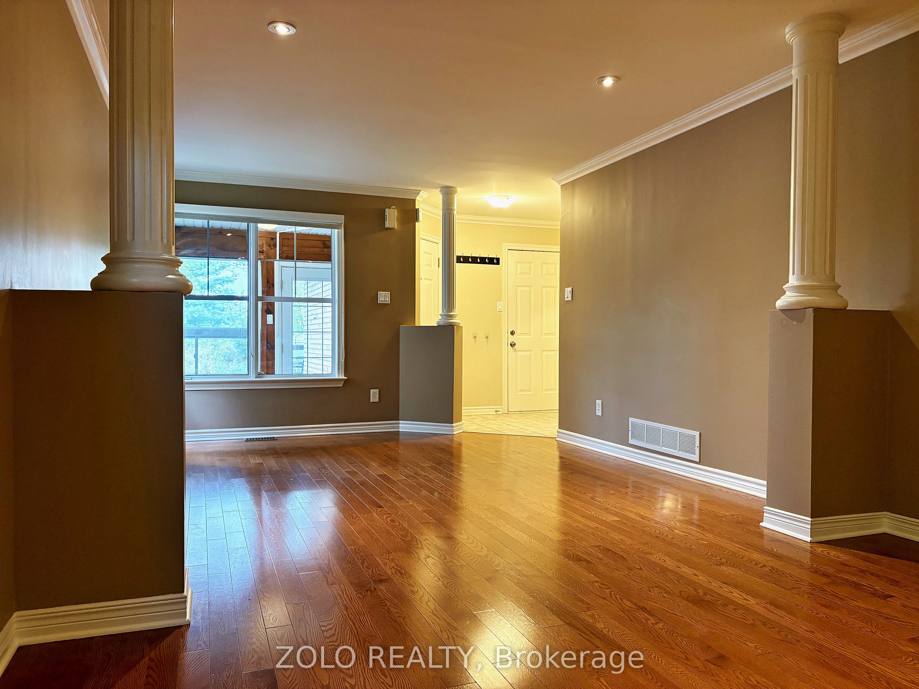255 Stoneway Drive Property Photo 5