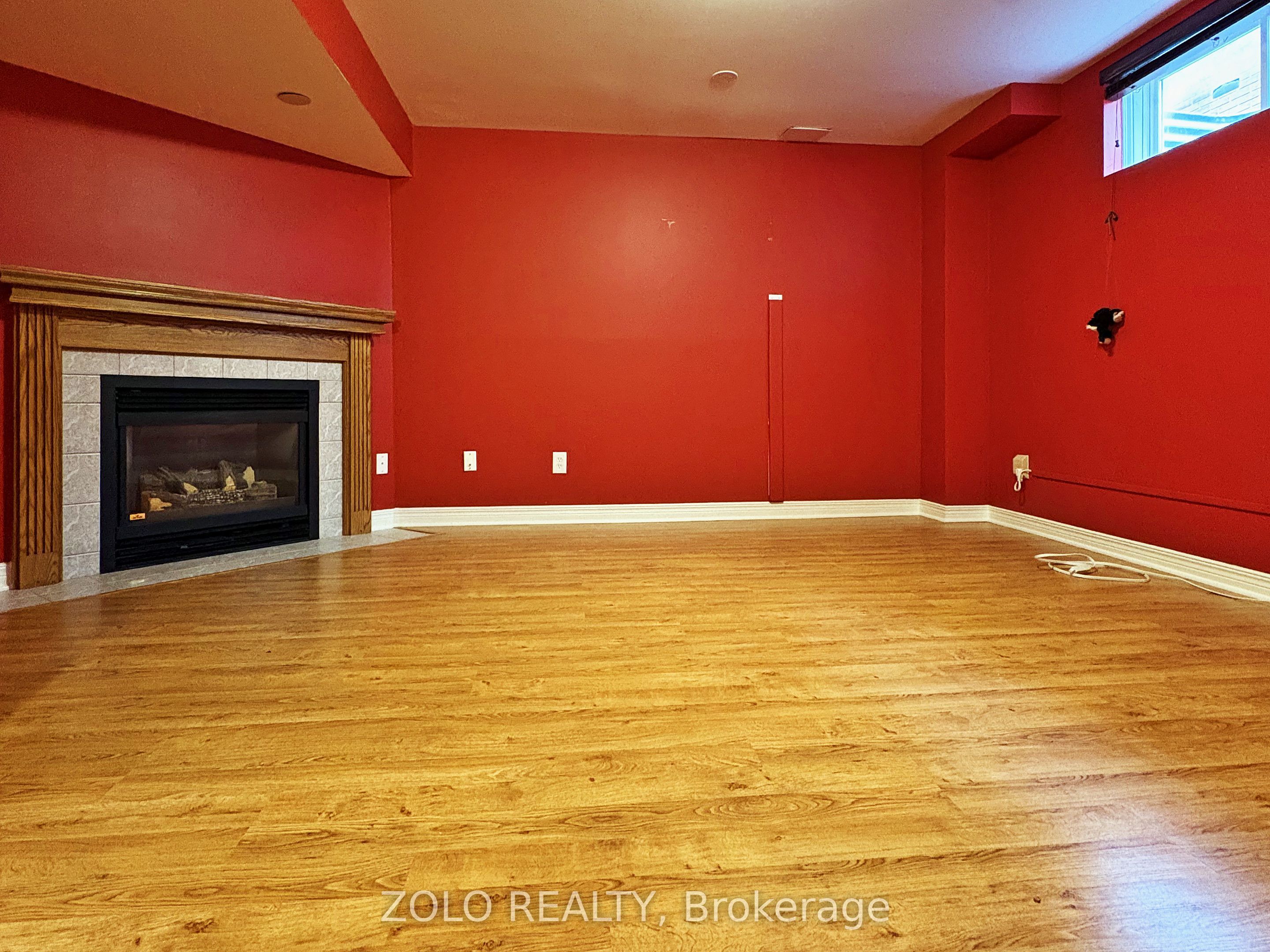 255 Stoneway Drive Property Photo 21