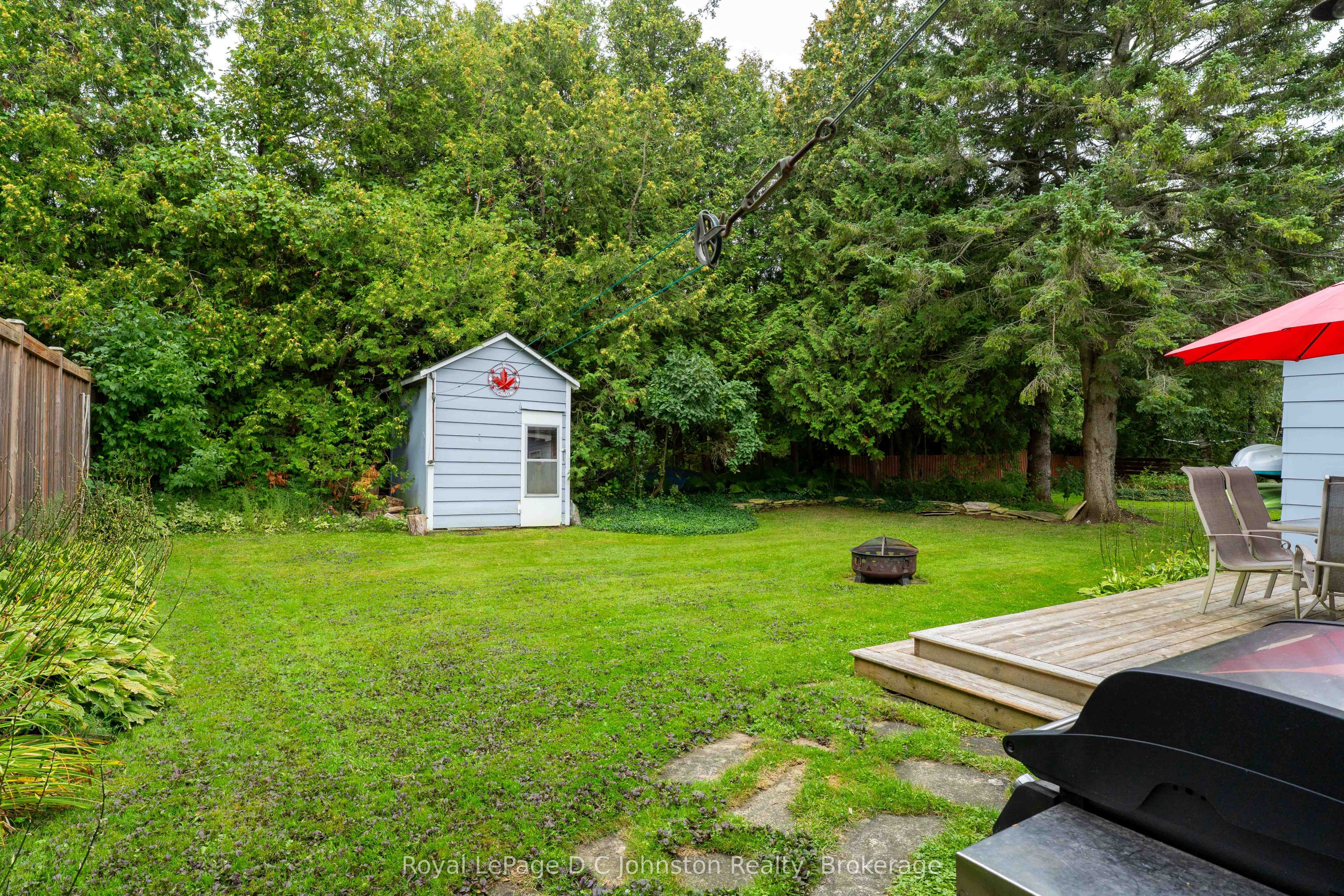210 Laird Lane Property Photo 14
