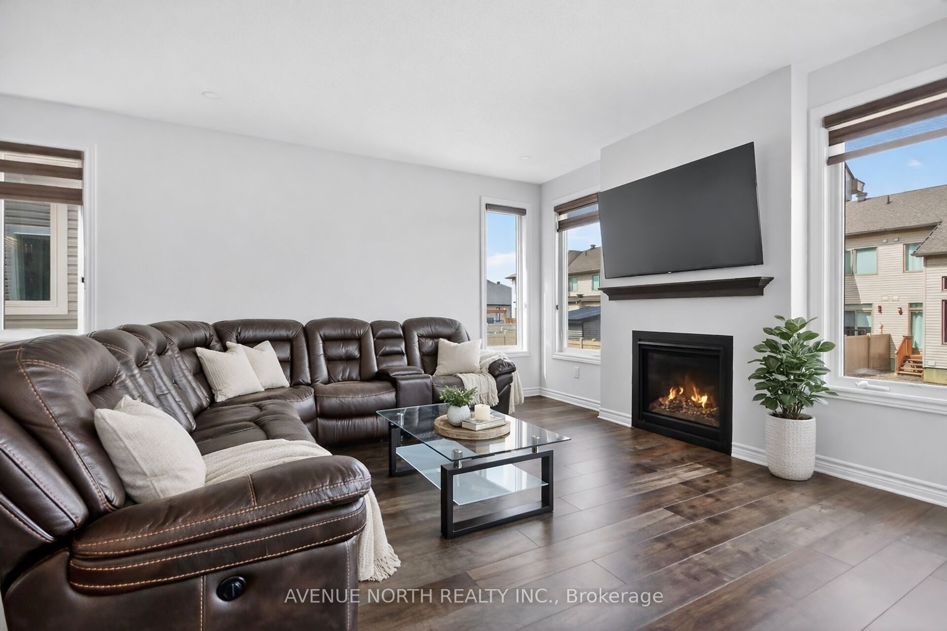 110 Dun Skipper Drive Property Photo 17