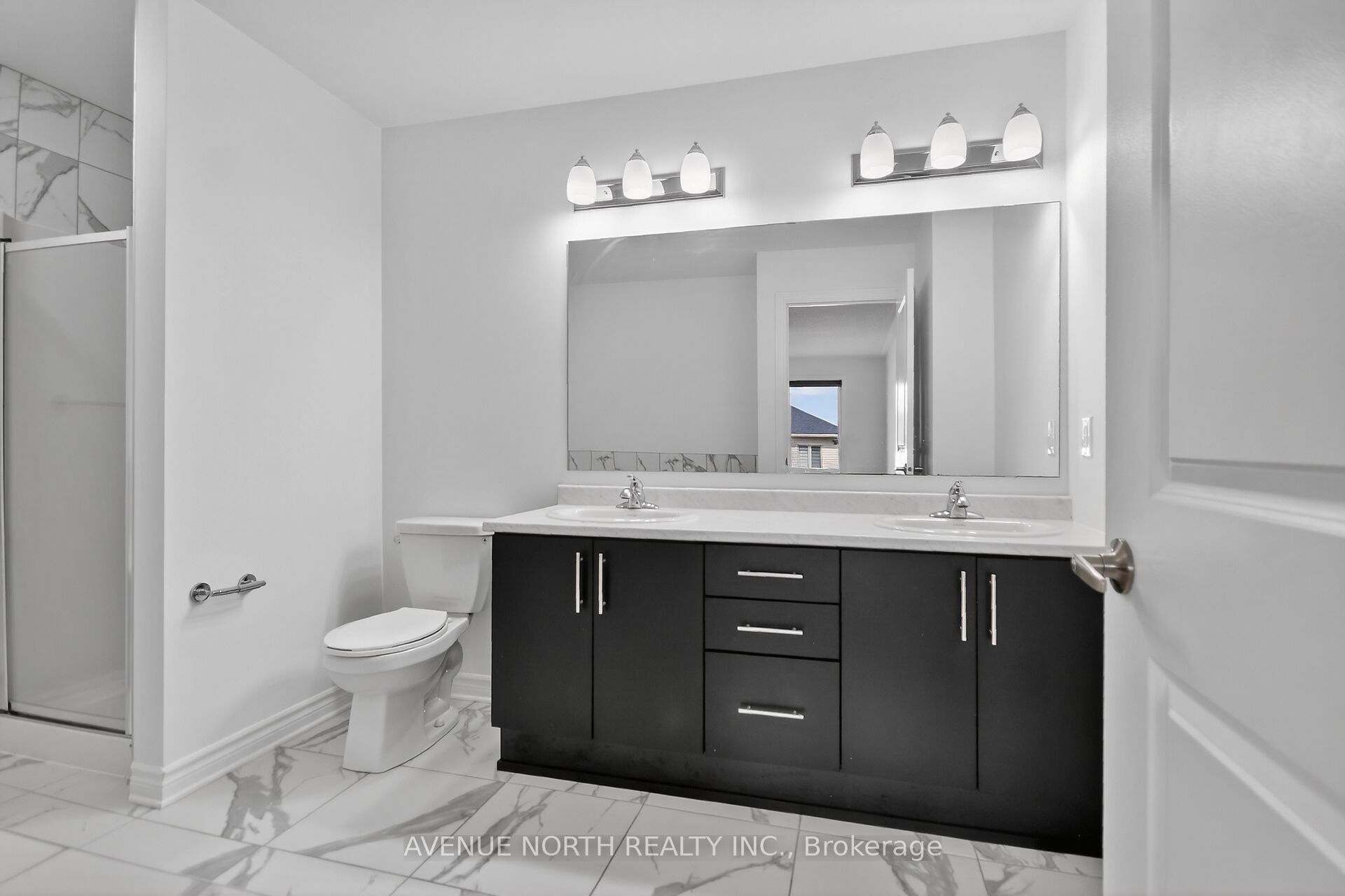 110 Dun Skipper Drive Property Photo 35