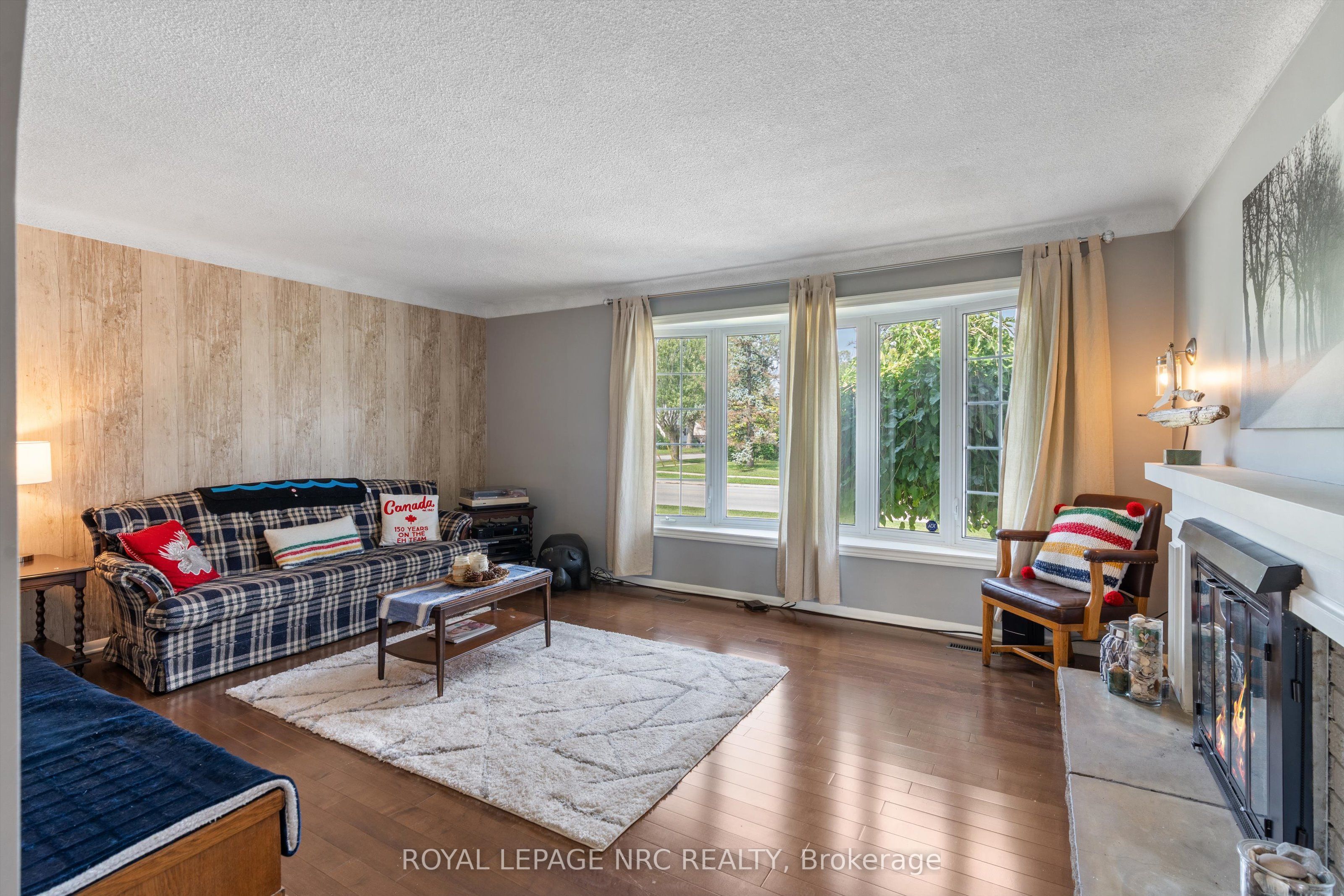 161 Catherine Street Property Photo 9