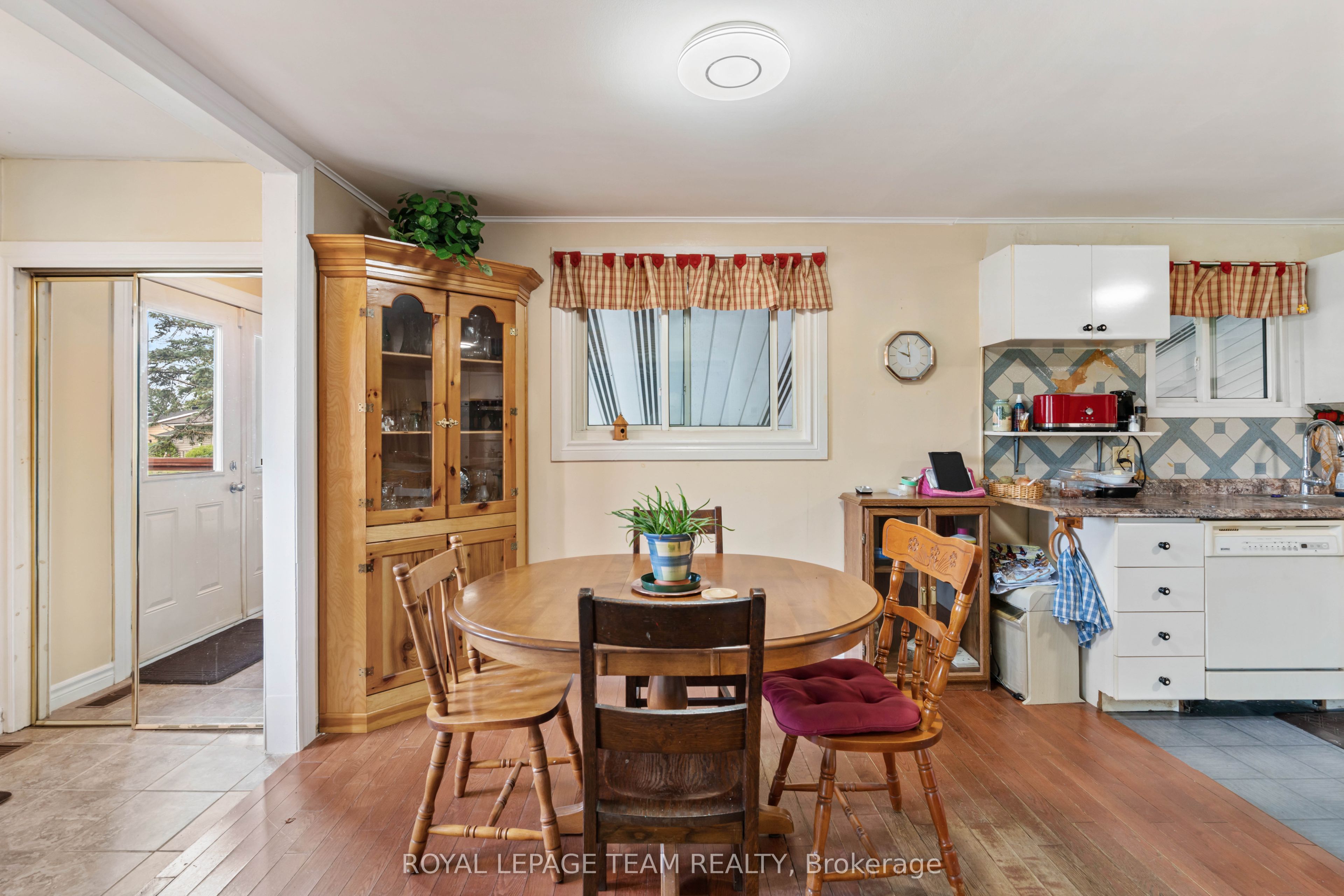 484 Annable Road Property Photo 6