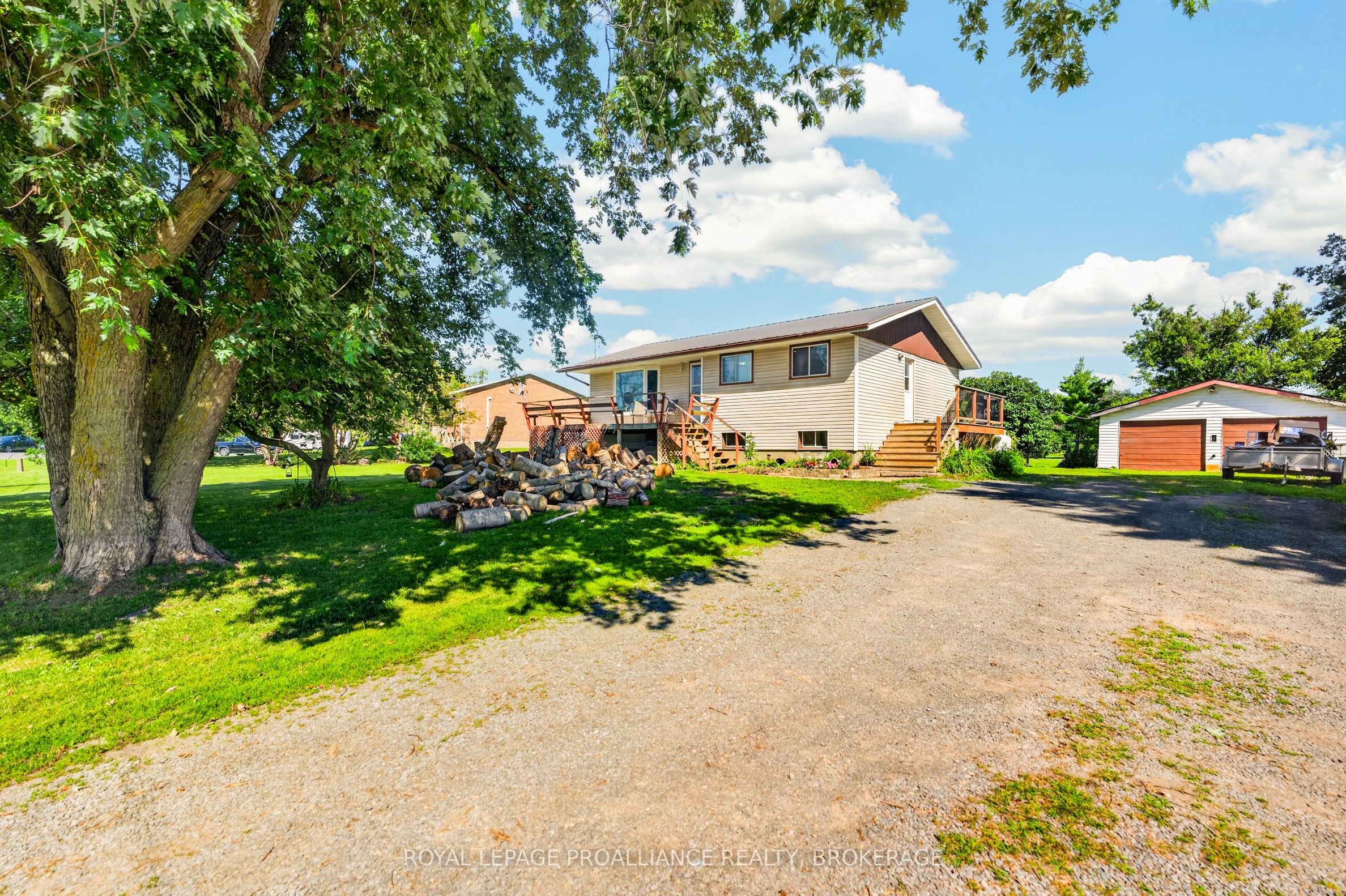 3670 Smith Road Property Photo 3