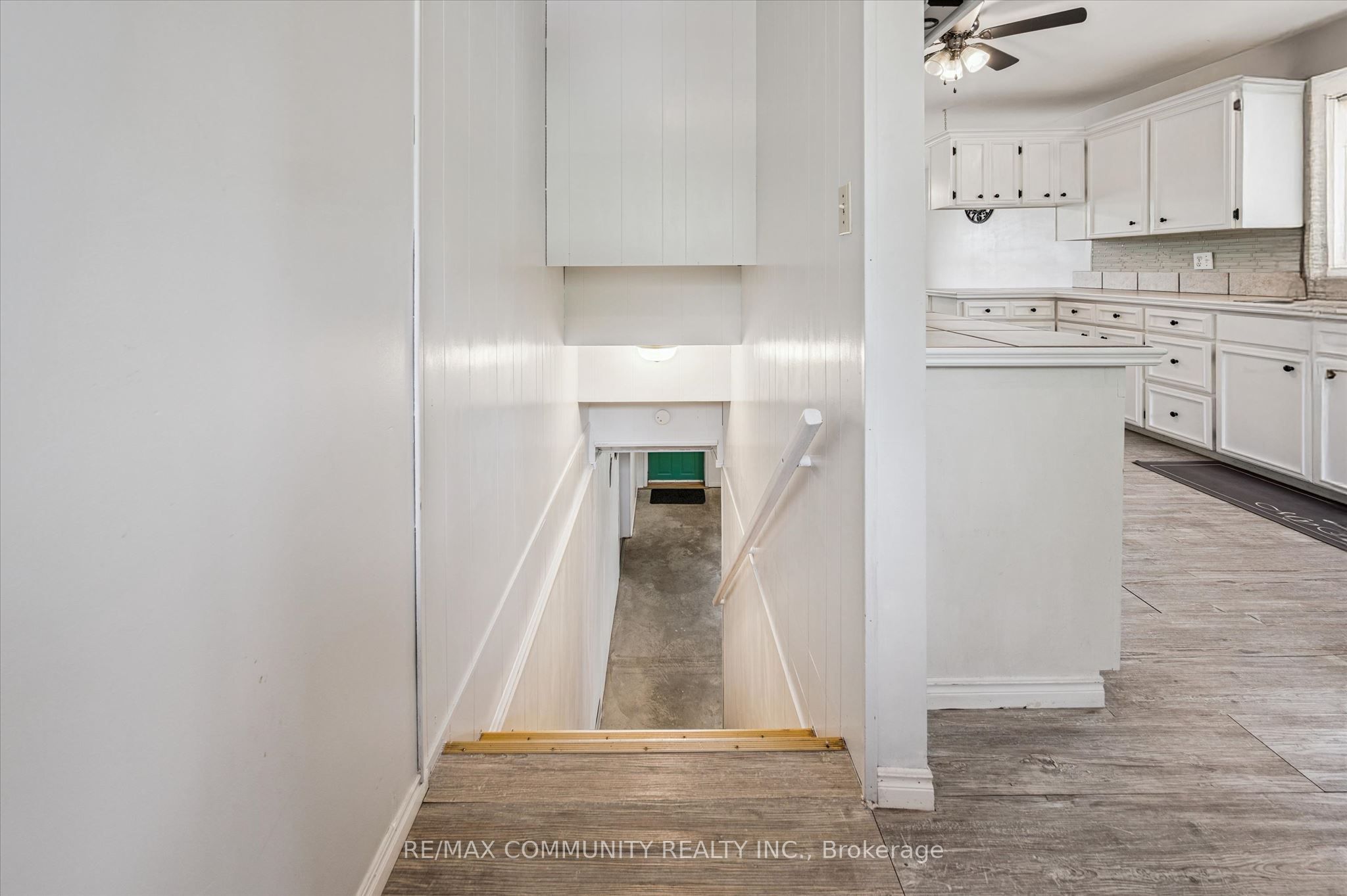 2063 George Street Property Photo 19