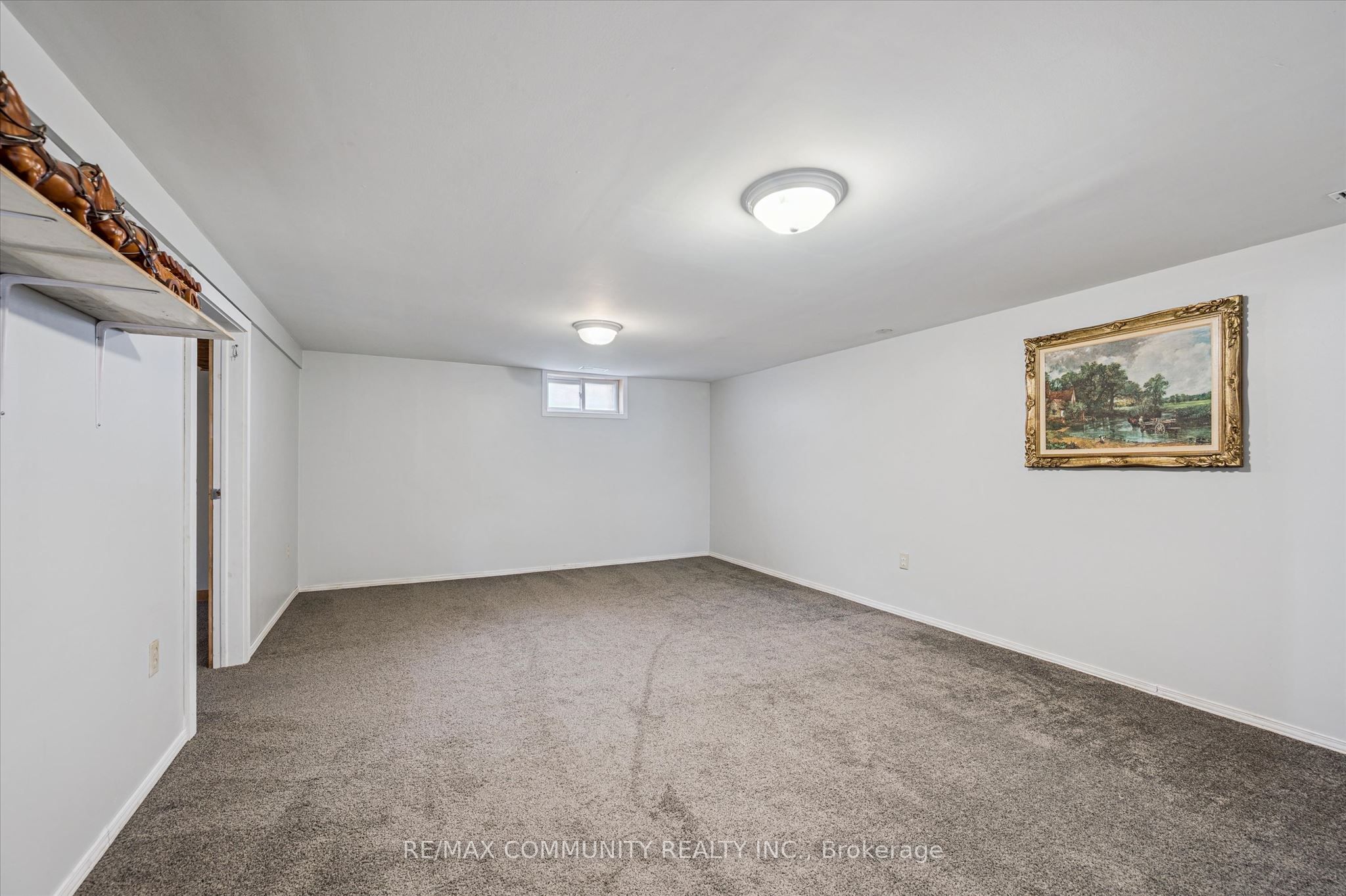 2063 George Street Property Photo 24