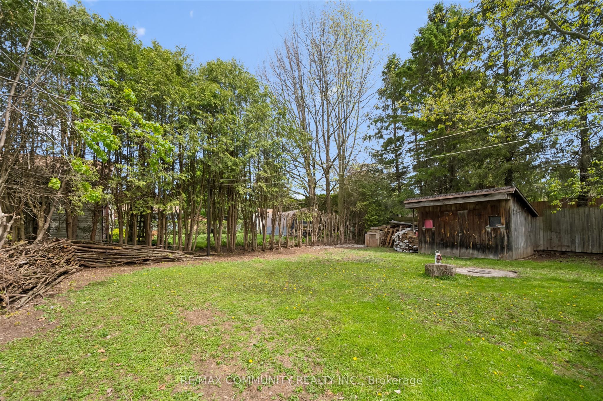 2063 George Street Property Photo 33