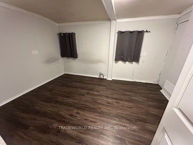 137 King Street Property Photo 6